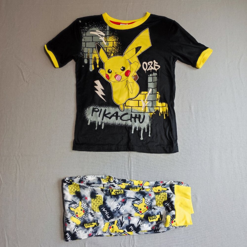 Pokemon Pikachu sleepwear pyjama boys size M black & grey with graphic